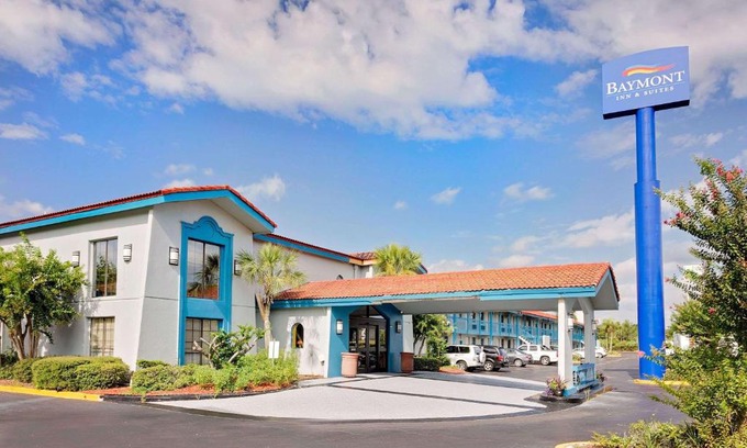 Doctors Inlet Hotel | Baymont by Wyndham Jacksonville Orange Park