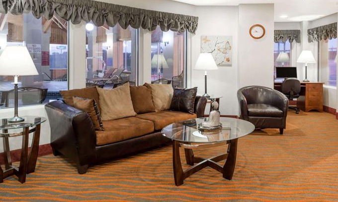 Rolla Hotel | Baymont by Wyndham Rolla