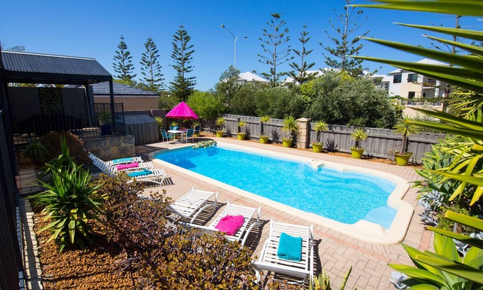 Mindarie House | Bayport Villa Mindarie