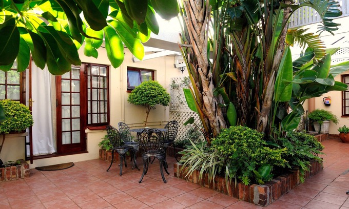 Summerstrand House | Bayside Guest House