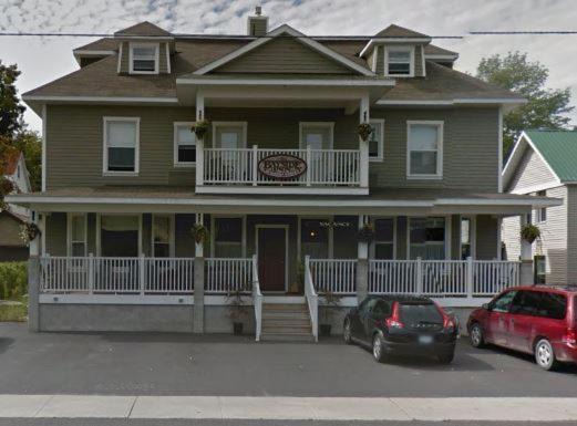 Parry Sound Hotel | Bayside Inn