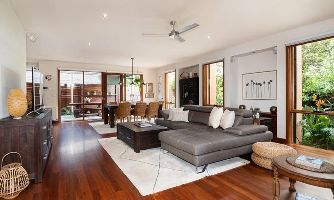 Highett House | Bayside Oasis in Highett