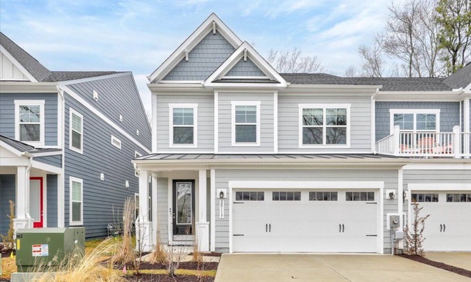 Bayside House | Bayside * W. Fenwick Is. *20117* 5BR, 4.5 Baths, 3 Suites, Luxury Twin-House
