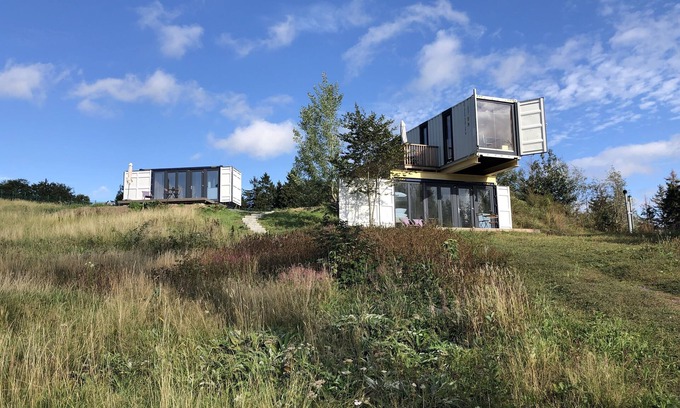 Schoeneck House | BBERGHEIM Container Lofts, tiny house "Flow" holidays in a sea container!