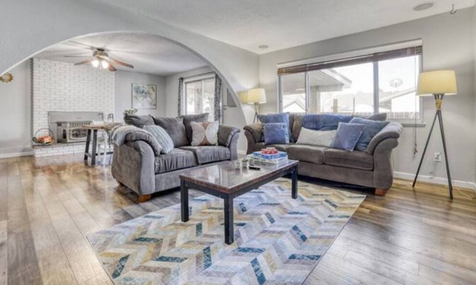 Southeast Boise House | BBQ | FOOSBALL | 3BED/2BATH | NEW