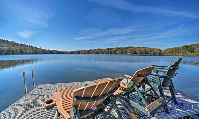Milford Cottage | BBQ Ready: Lakeside Milford Home w/Paddleboat