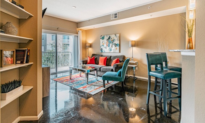 Historic Ybor Apartment | BC-324: Channelside Luxury Apartment