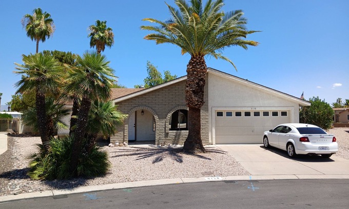 Fountain of the Sun House | Be the 1st to stay at this cozy completely remodeled 2-bed house on golf course