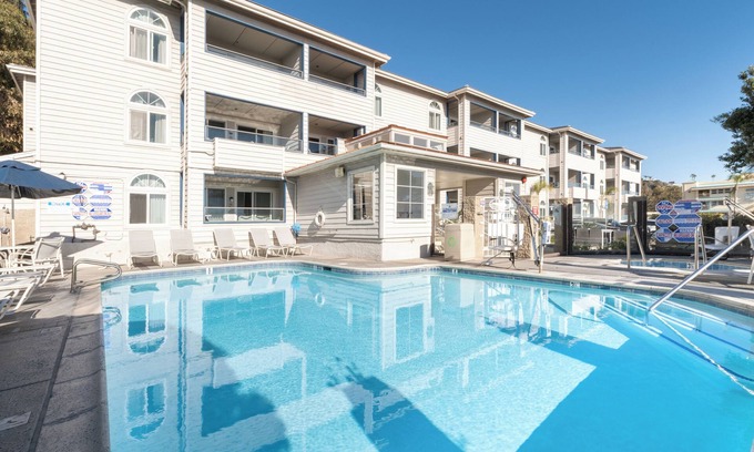 Capistrano Beach Hotel | Beach Access & Memorable Stay! 3 Relaxing Units w/Kitchen, Parking Onsite, Pool
