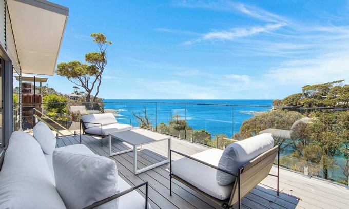 Malua Bay House | Beach Access & Water Views | Garden Bay Retreat