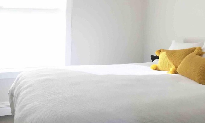 Gisborne House | Beach Across Rd Sleeps 1-9 Entire House CBD