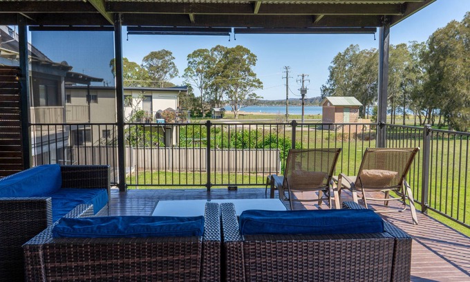 Surfside House | Beach and bush views