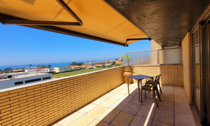 Canidelo Apartment | Beach and City Getaway