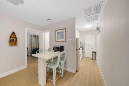 Singer Island Apartment | Beach Apart By Pmi Unit 2