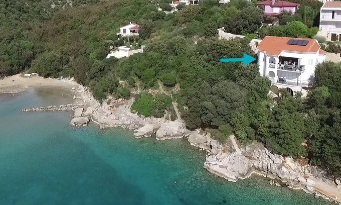Potocnica Apartment | Beach Apartment 2: private bathing area, sandy beach, wireless internet, ideal for families