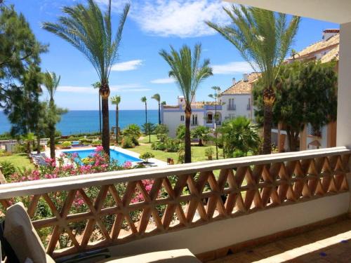 Bahia de Casares House | Beach apartment La Perla de Marakech 2