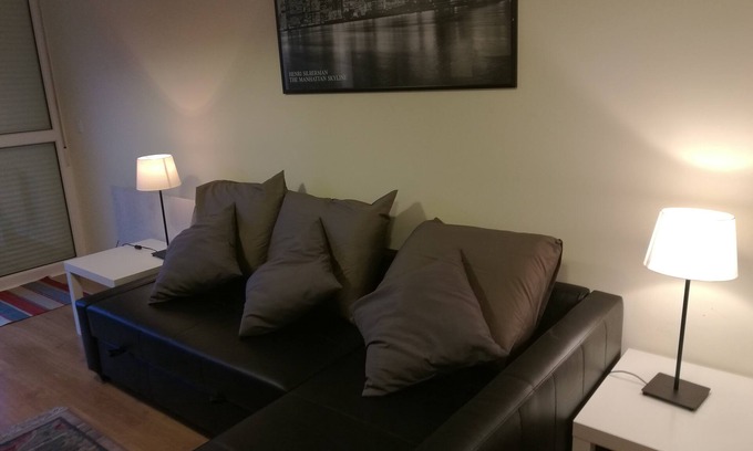 Fazouro Apartment | Beach apartment with terrace, pool and garage