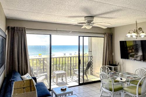 Carolina Beach Apartment | Beach Bliss