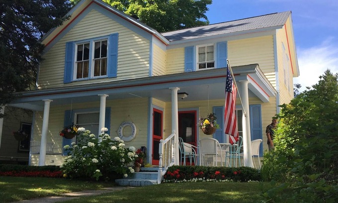Frankfort Apartment | Beach Breeze Cottage Upstairs, just steps from the beach, sleeps 4