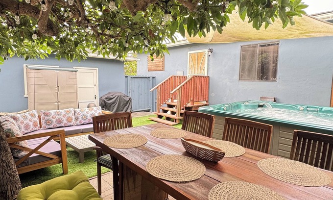 Point Loma House | Beach Bungalow w/Free Parking Sunset Cliffs