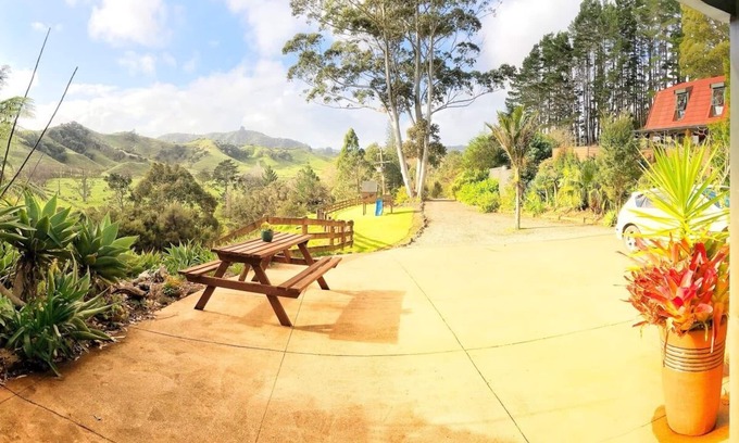Kaeo Ski Chalet | Beach Chalet C - Whangaroa