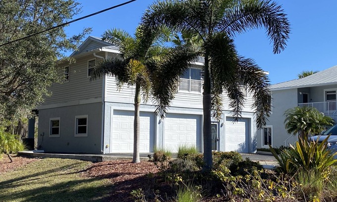Pebble Beach House | BEACH CONDO IN PARADISE! ENGLEWOOD/CAPE HAZE/BOCA GRANDE/MANASOTA KEY
