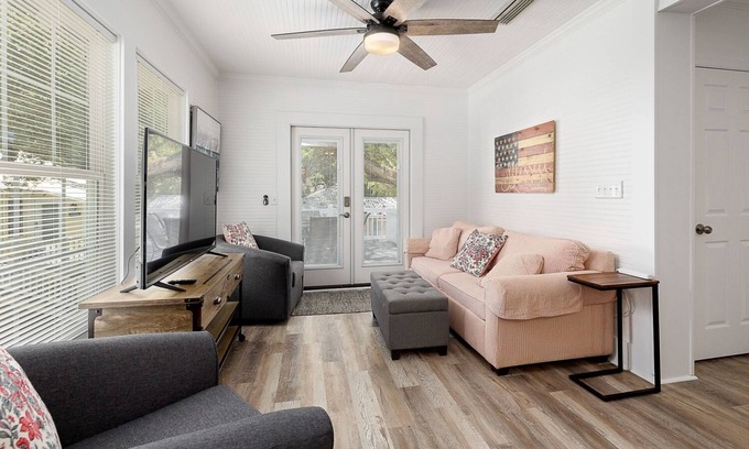 Saint Simons Island Cottage | Beach Cottage with large deck-One short block to beach-Walk to shops and dining!