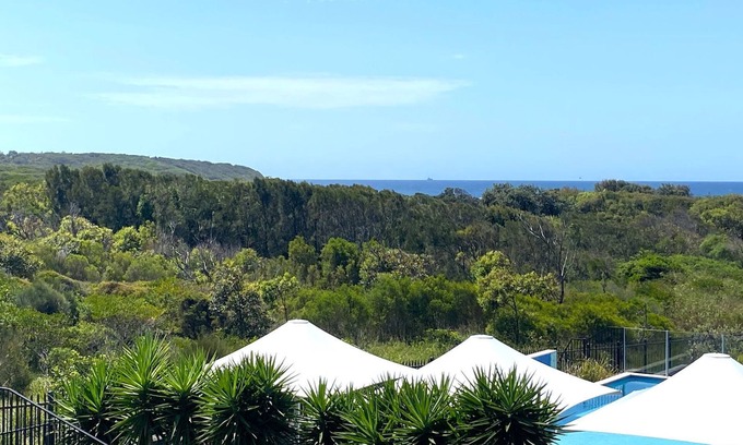Caves Beach Villa | Beach Escape at Caves Beach Villas