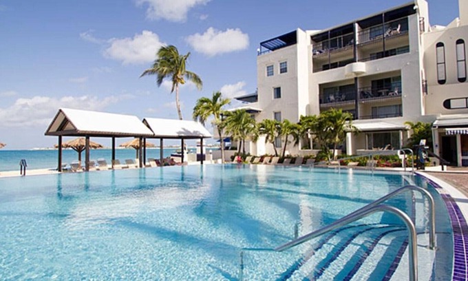 Simpson Bay Resort | Beach front 1 bedroom apartment overlooking Simpson Bay (Feb.13-20, 2021)