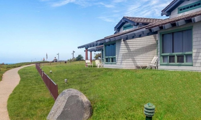 Del Mar Condo | Beach Front 1BR Condo with Pool & Garden Wave Crest at Del Mar