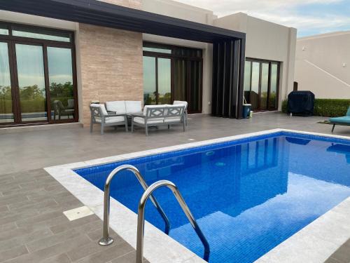 As Sifah Resort | Beach front 2-bedroom villa Privat pool