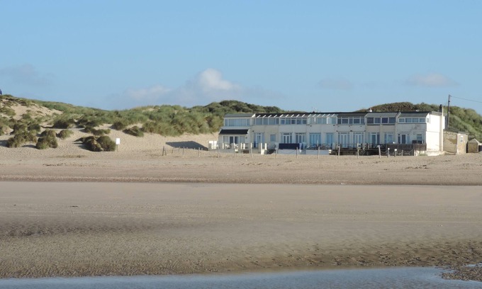 Camber Cottage | Beach Front Cottage with Direct Access to Stunning Sandy Beach, Dunes & Sea View