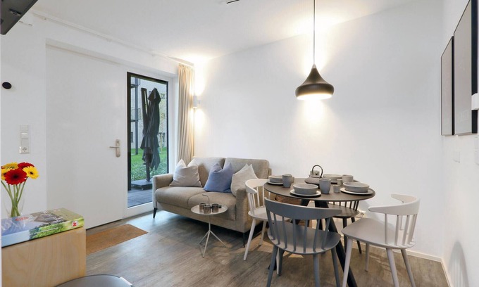 Lembruch Apartment | Beach front apartment