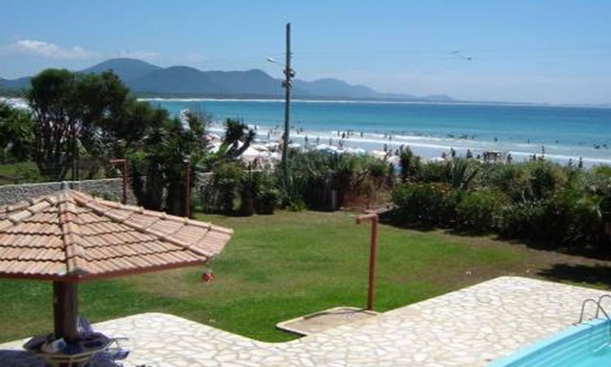 Barra da Lagoa House | Beach front house with pool bar lagoon season