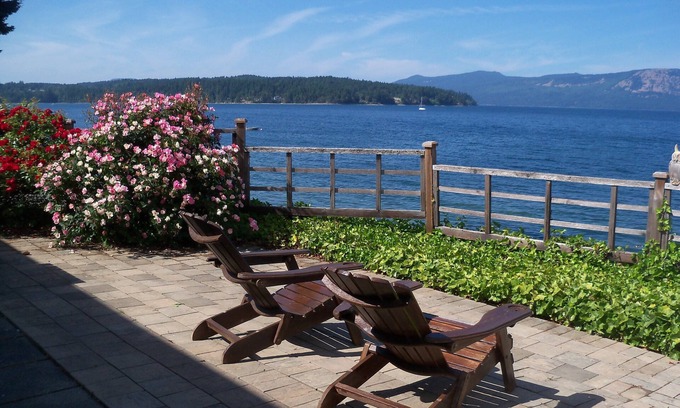 Mill Bay House | Beach front vacation home.