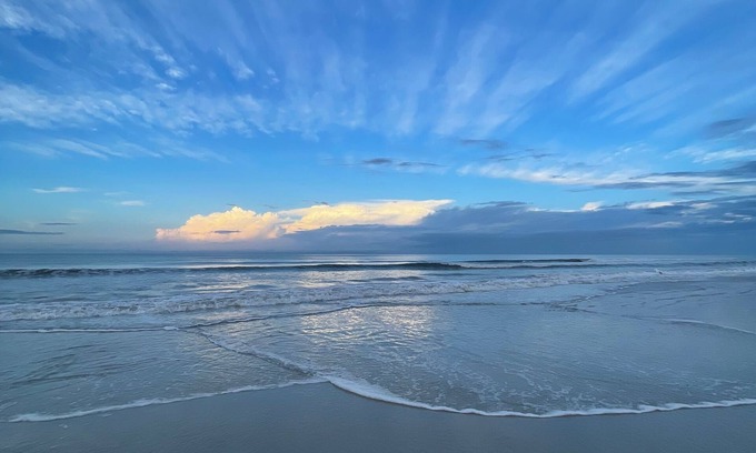New Smyrna Beach House | Beach Front with Incredible Views- 2/2 - NSB-on No Drive Beach