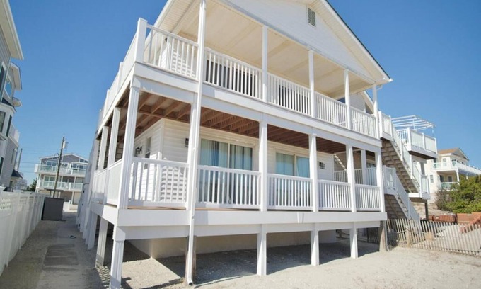 Dennisville House | Beach Front with Stunning Beach Views!