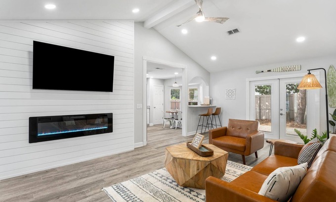 Bahama Beach House | Beach Haven 3BR 2bath