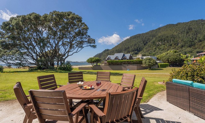 Pauanui House | Beach Haven Bonanza - Pauanui Holiday Home