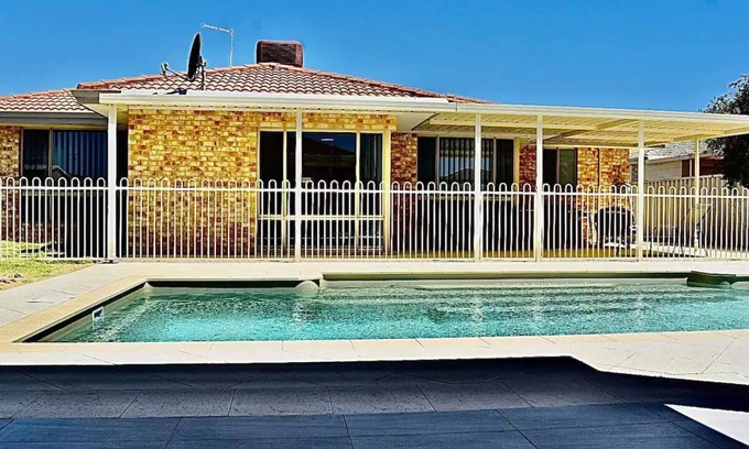 Port Kennedy House | Beach House