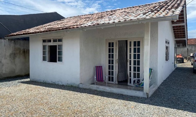 Santa Lidia House | Beach house for rent in Navegantes/Gravatá 800m from the sea, safe for families