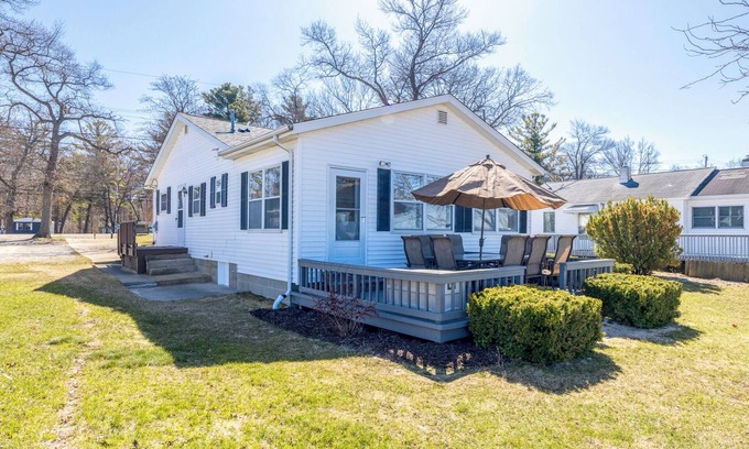 Caseville House | Beach House in Caseville w/50ft sugar sand Lake Huron frontage on the property.
