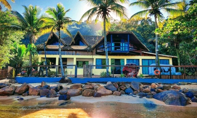 Ilha Grande House | Beach House in Ilha Grande (Angra dos Reis) 2 meters from the sea