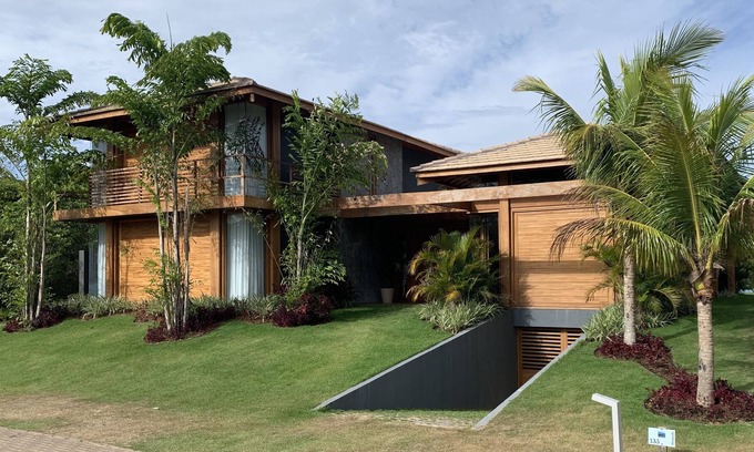 Castelo da Torre House | Beach house in the best condominium of Praia do Forte!