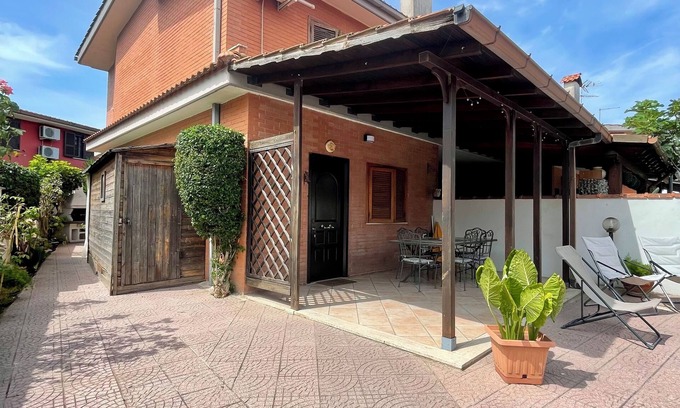Campo Ascolano House | Beach House near Rome - Family & Pet Friendly