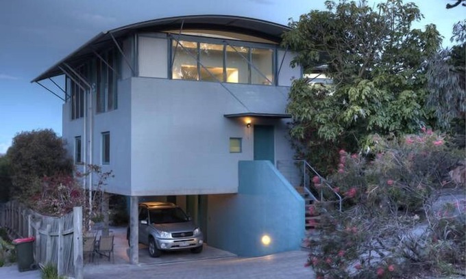 Tura Beach House | Beach House One@Tura
