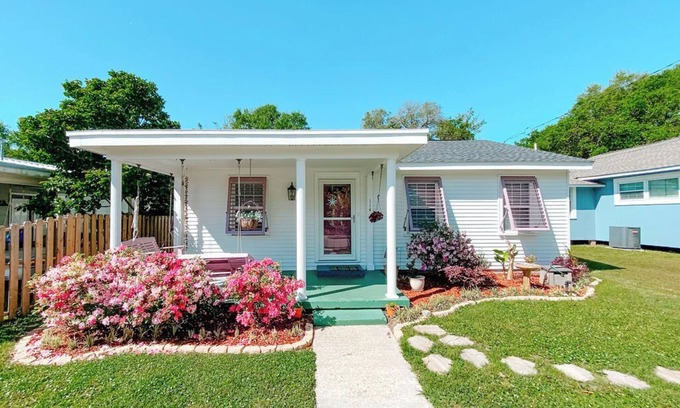 Long Beach House | Beach House perfect for you!