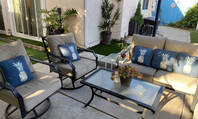 Imperial Beach House | Beach House San Diego with Hot Tub & Tranquil Garden