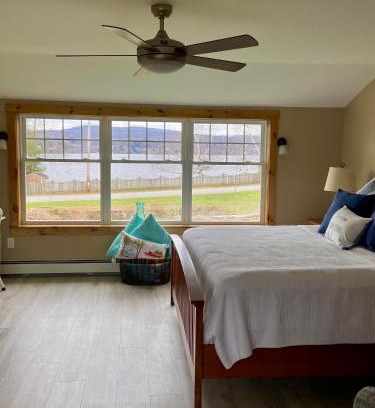 Newport Apartment | Beach House - The Three Fish