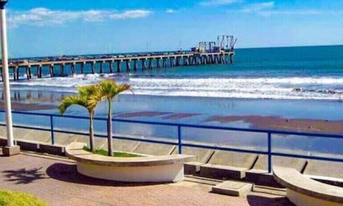 San Diego Cottage | Beach House Via Costera 3 Surf City San Diego